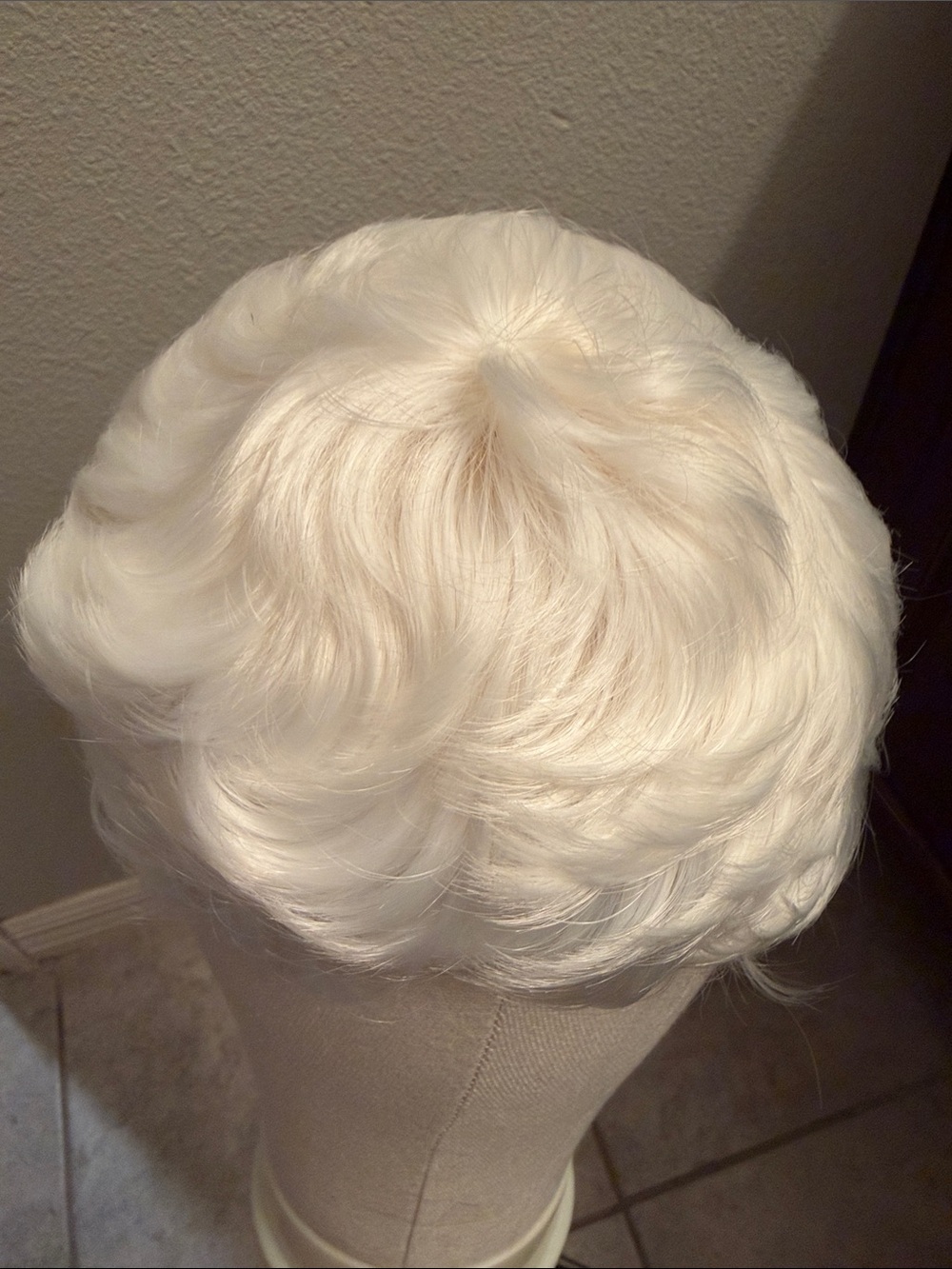White Short Synthetic Wig for Women - Classic Pixie Style human hair